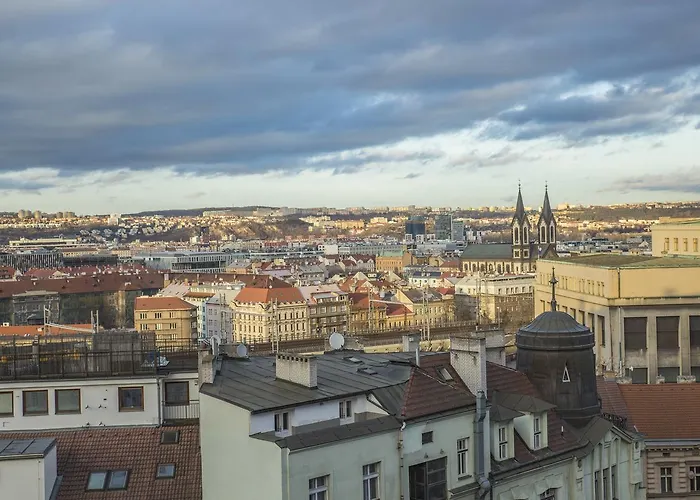 Gregory House Praag